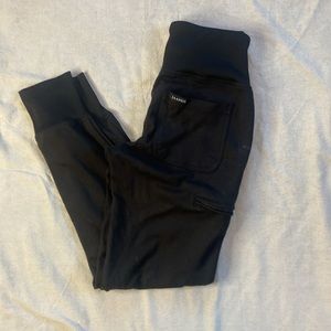 Brand new Jaannu scrubs!